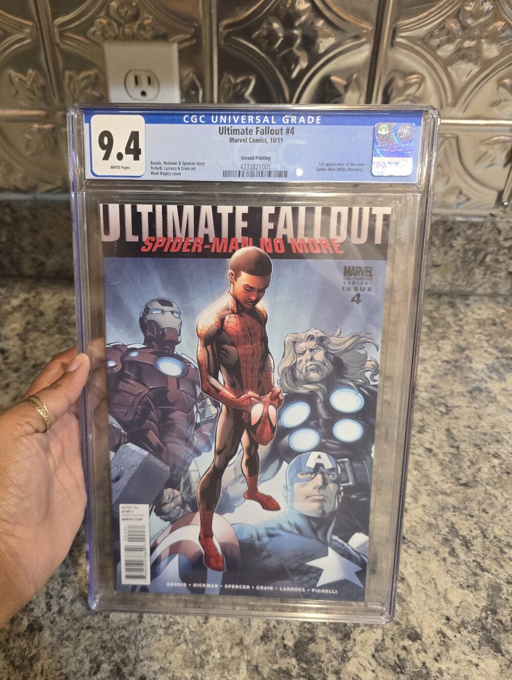 New CGC Graded 9.4 Ultimate Fallout #4 First Appearance Miles Morales 2nd Releas